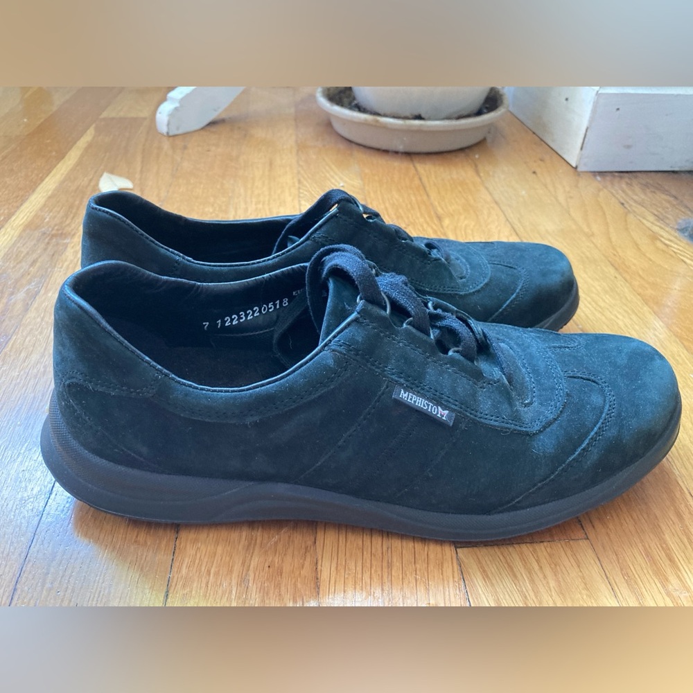 Mephisto Women’s Black Leather Runoff Air-Jet System Shoes Size 9.5